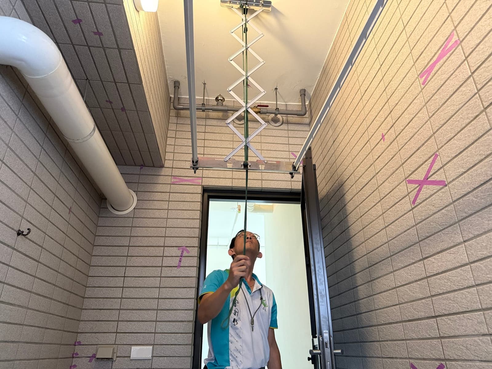 曬衣架功能檢查